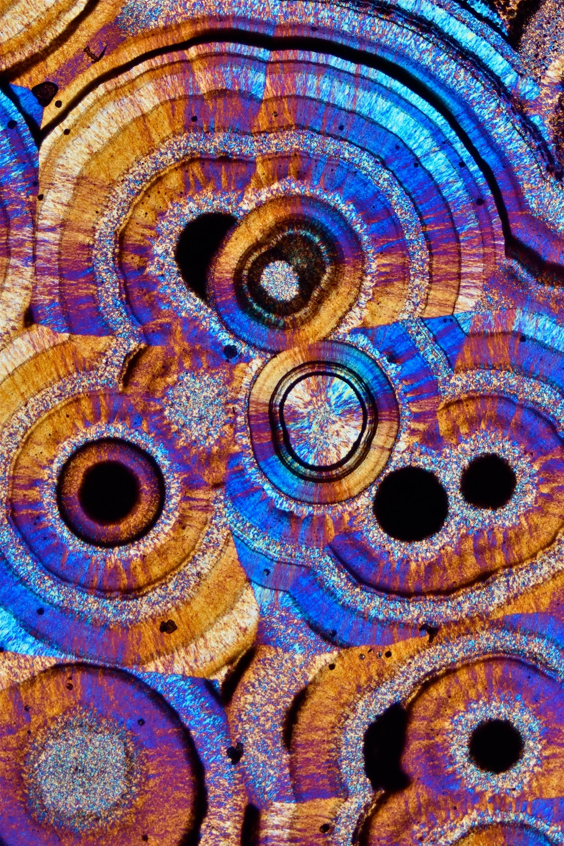 Geometric Microscape of Agate