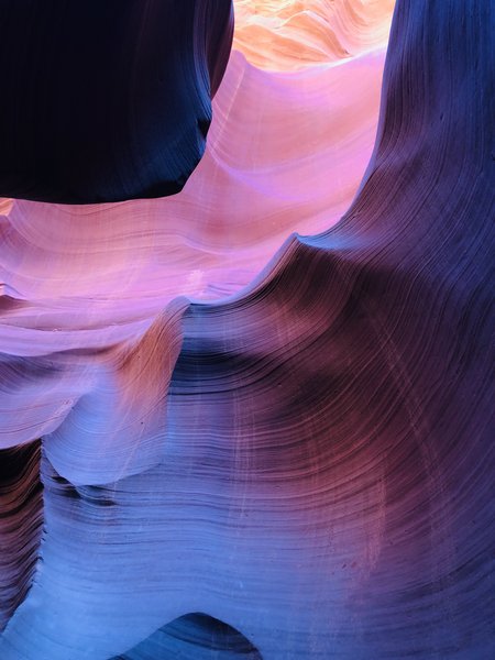 Colored canyon curves