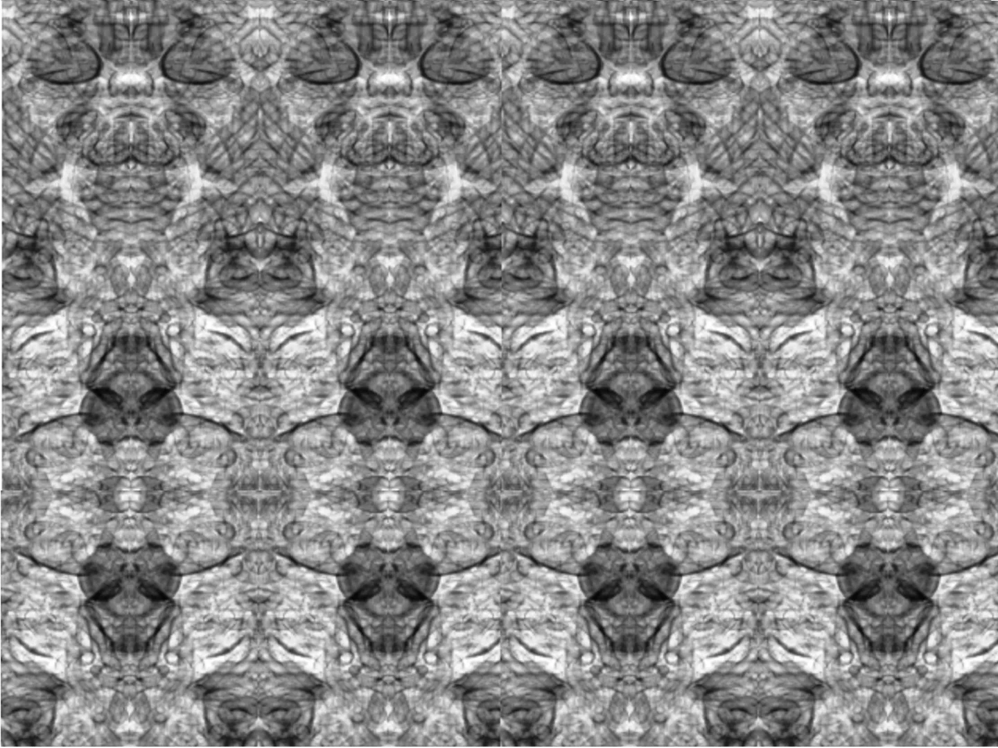 Artificial mirror effect on radiographic image