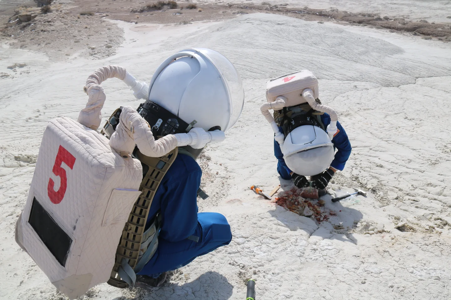 Analogue Simulation Sample Collection at Mars Desert Research Station
