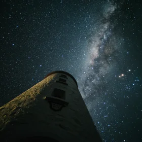 43°29'S 147°08'E - Meet me at the lighthouse