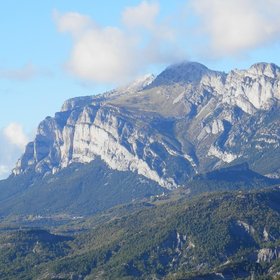 Peña Montañesa, Ainsa Basin