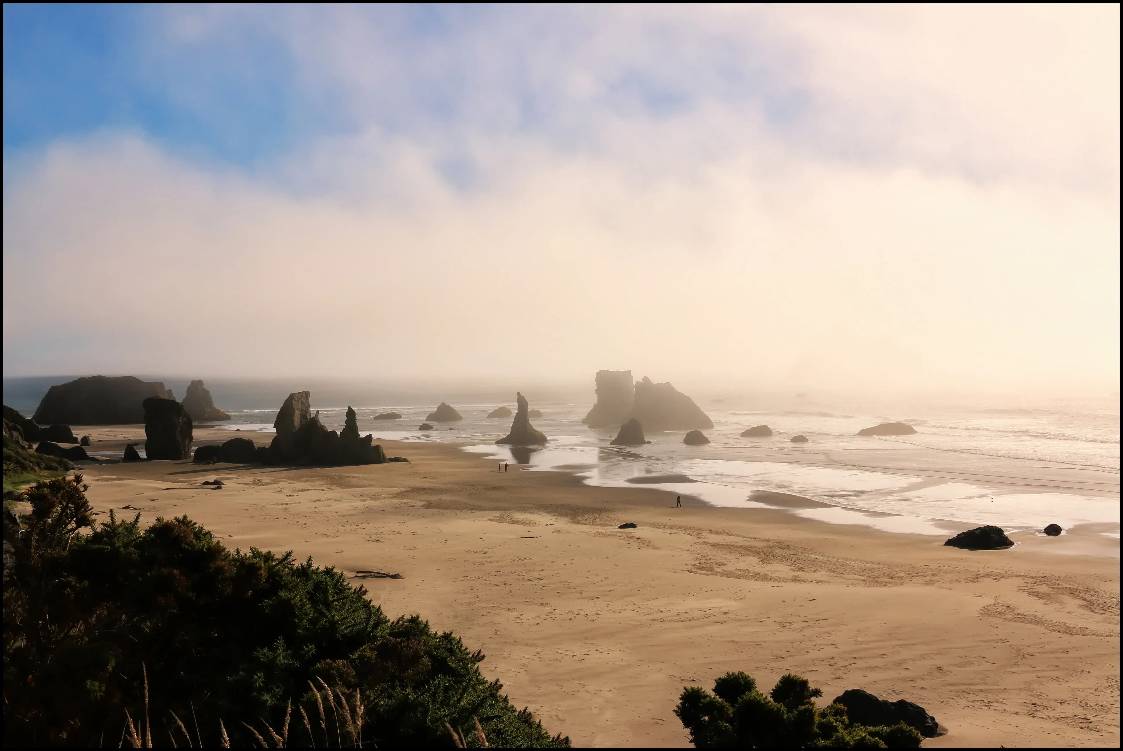 Foggy Bandon beach, Oregon
