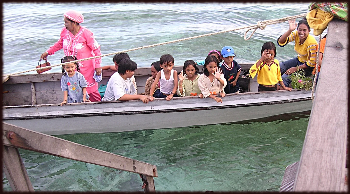 Derawan island departure
