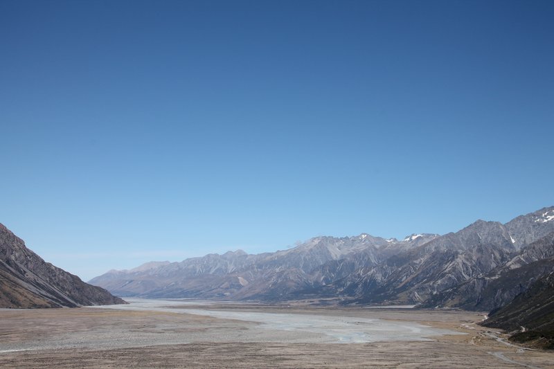 Clear sky over Tasman Valley