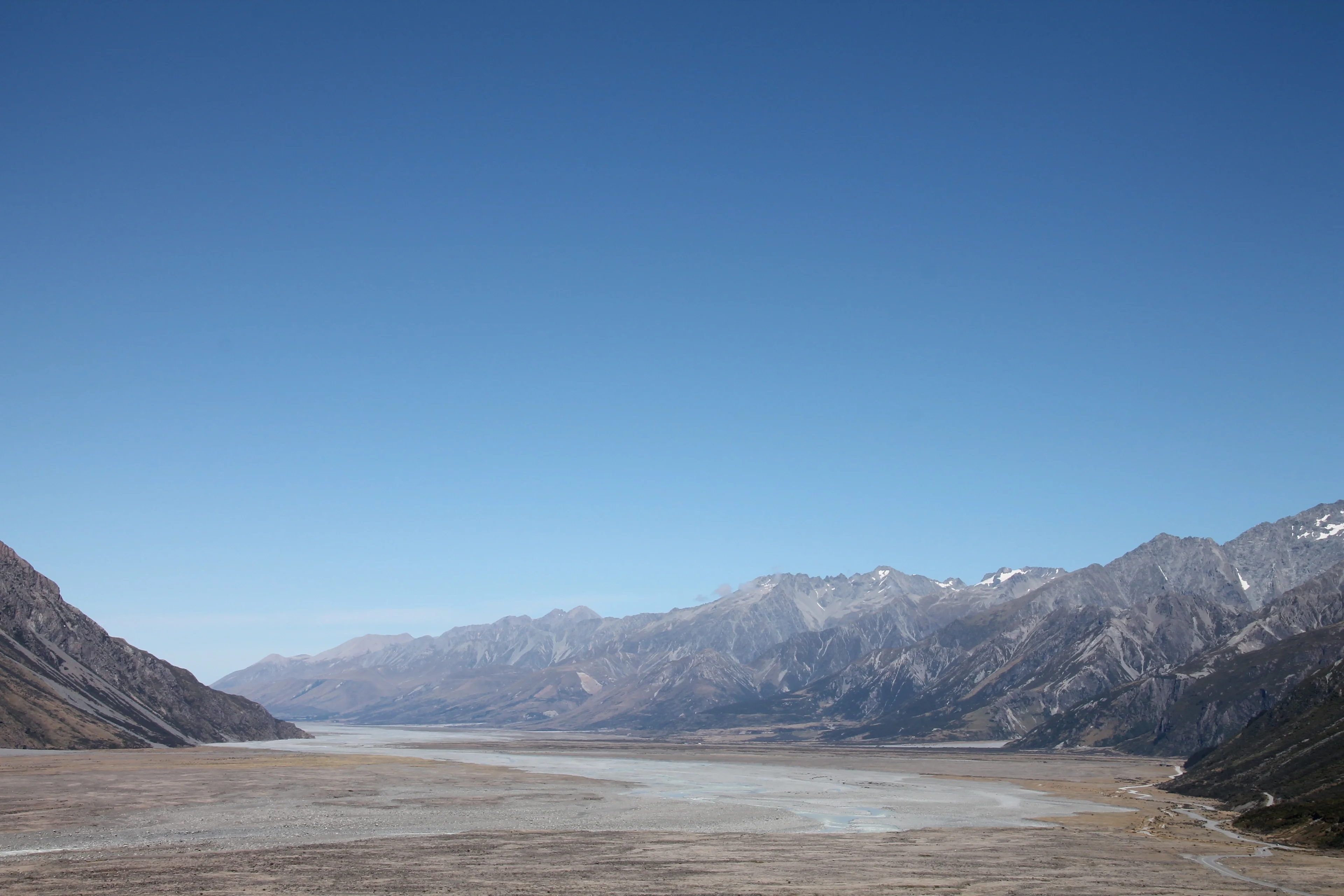 Clear sky over Tasman Valley