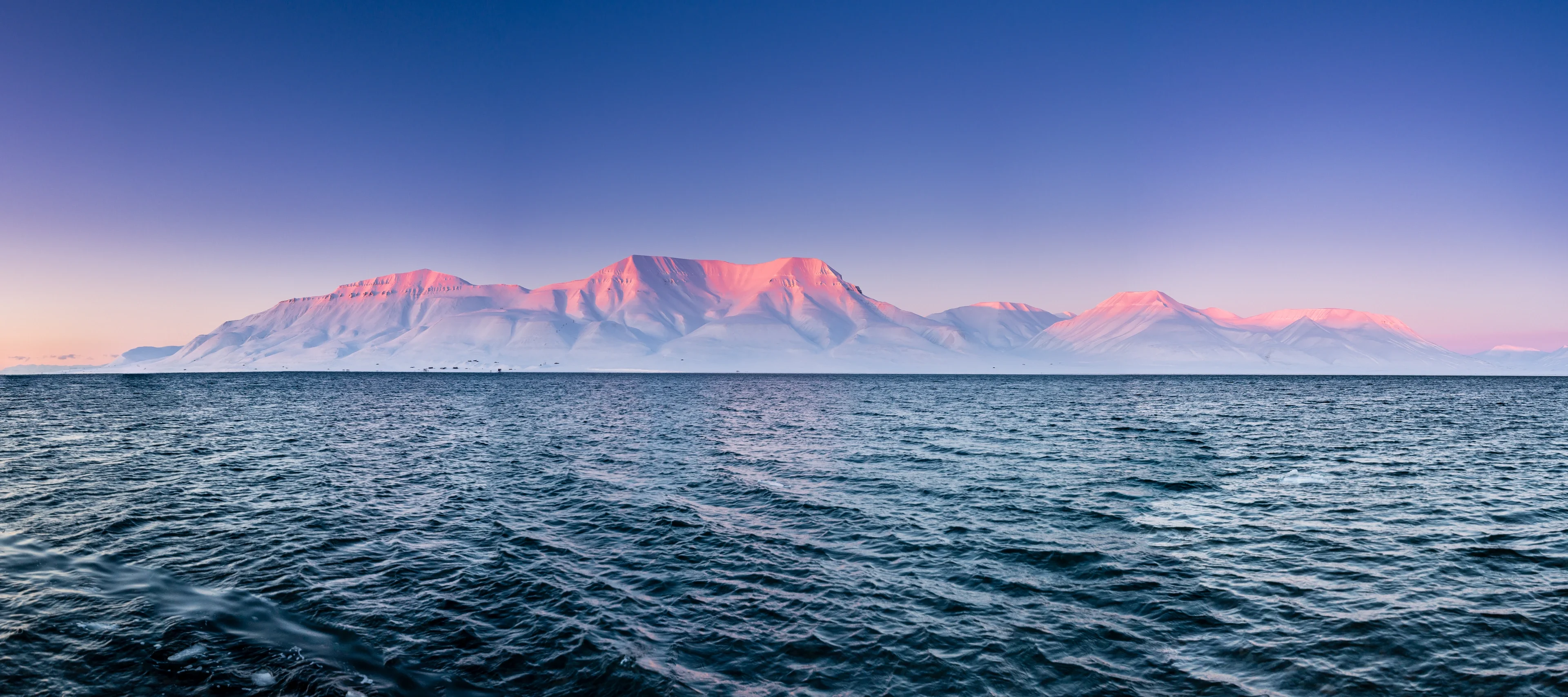 Ice-free Adventfjorden