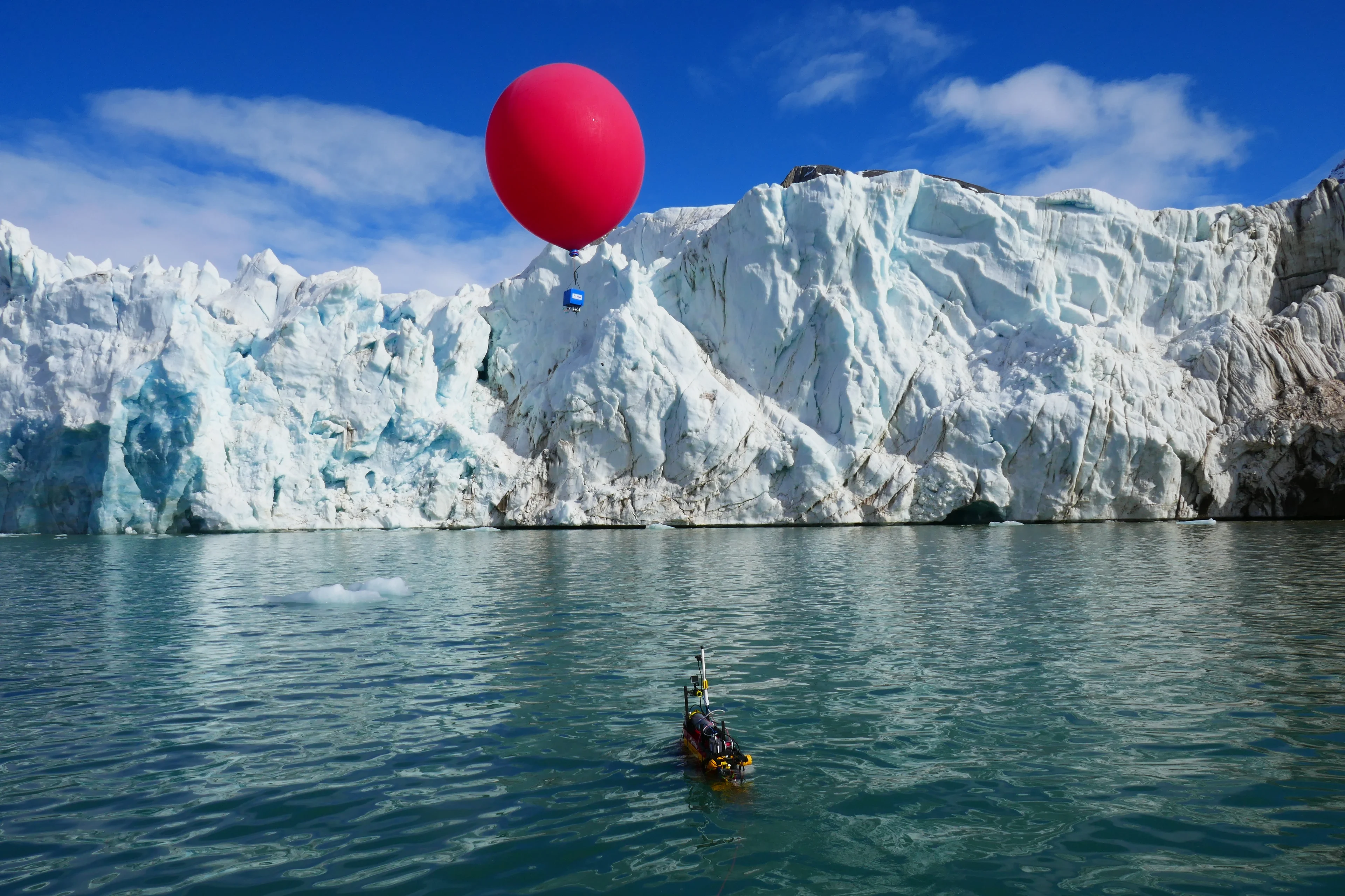 Robotics at the service of the polar science