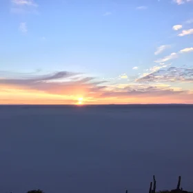 sunrise in Uyuni salt flats