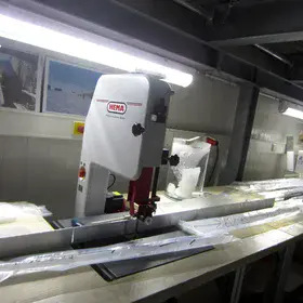 Ice Core Laboratories - AWI