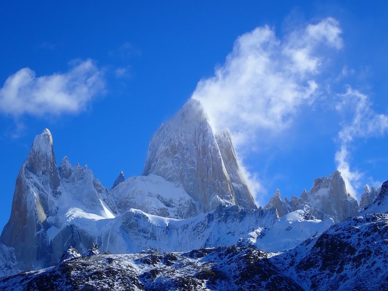 "Smokings" peaks of the Patagonian batholite