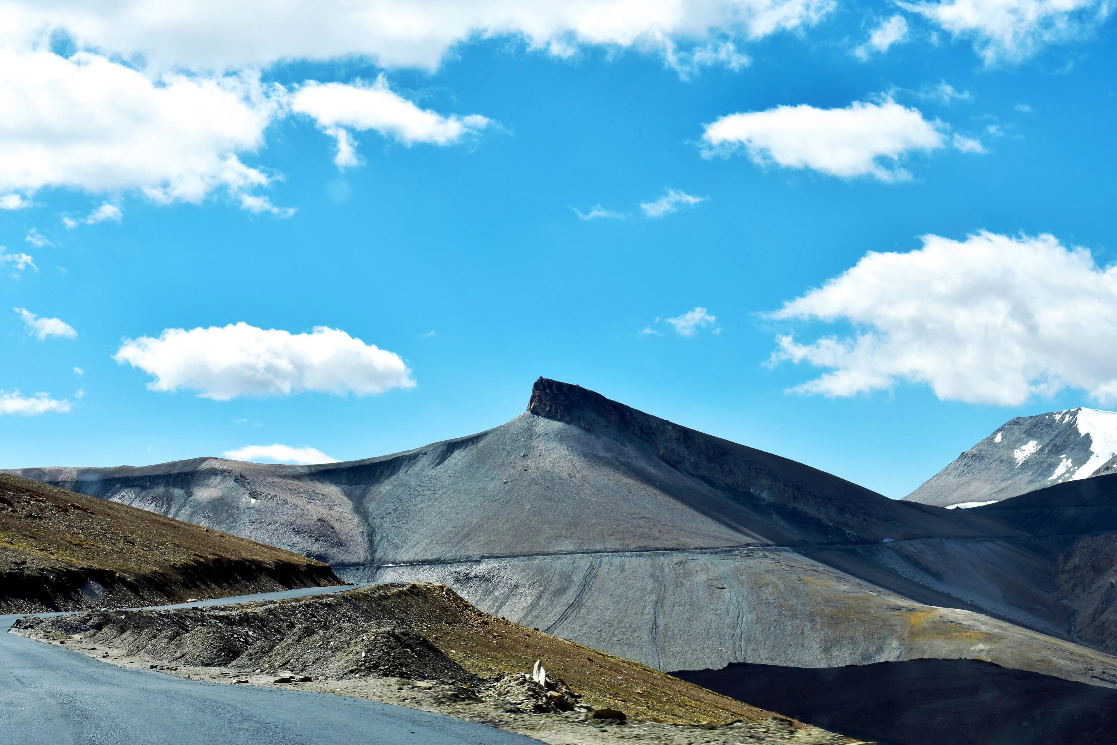 Tanglang La Pass, Ladakh (India)