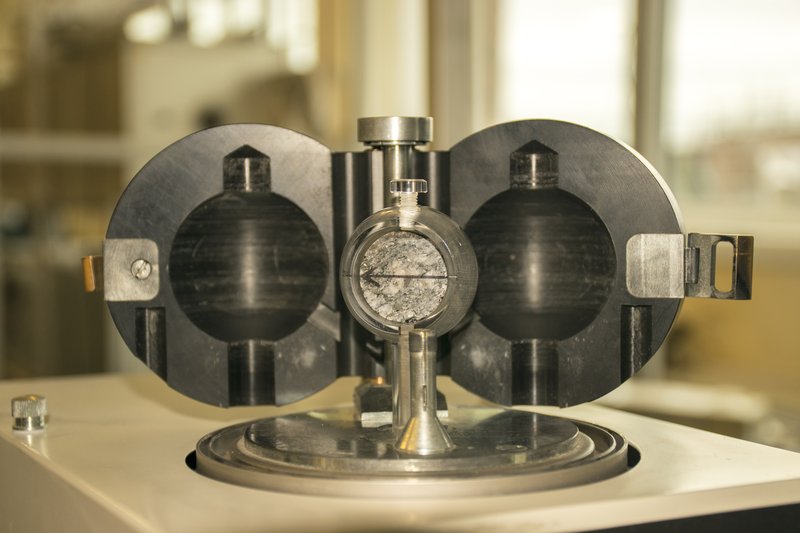 Paleomagnetic sample in the JR-6 spinner magnetometer