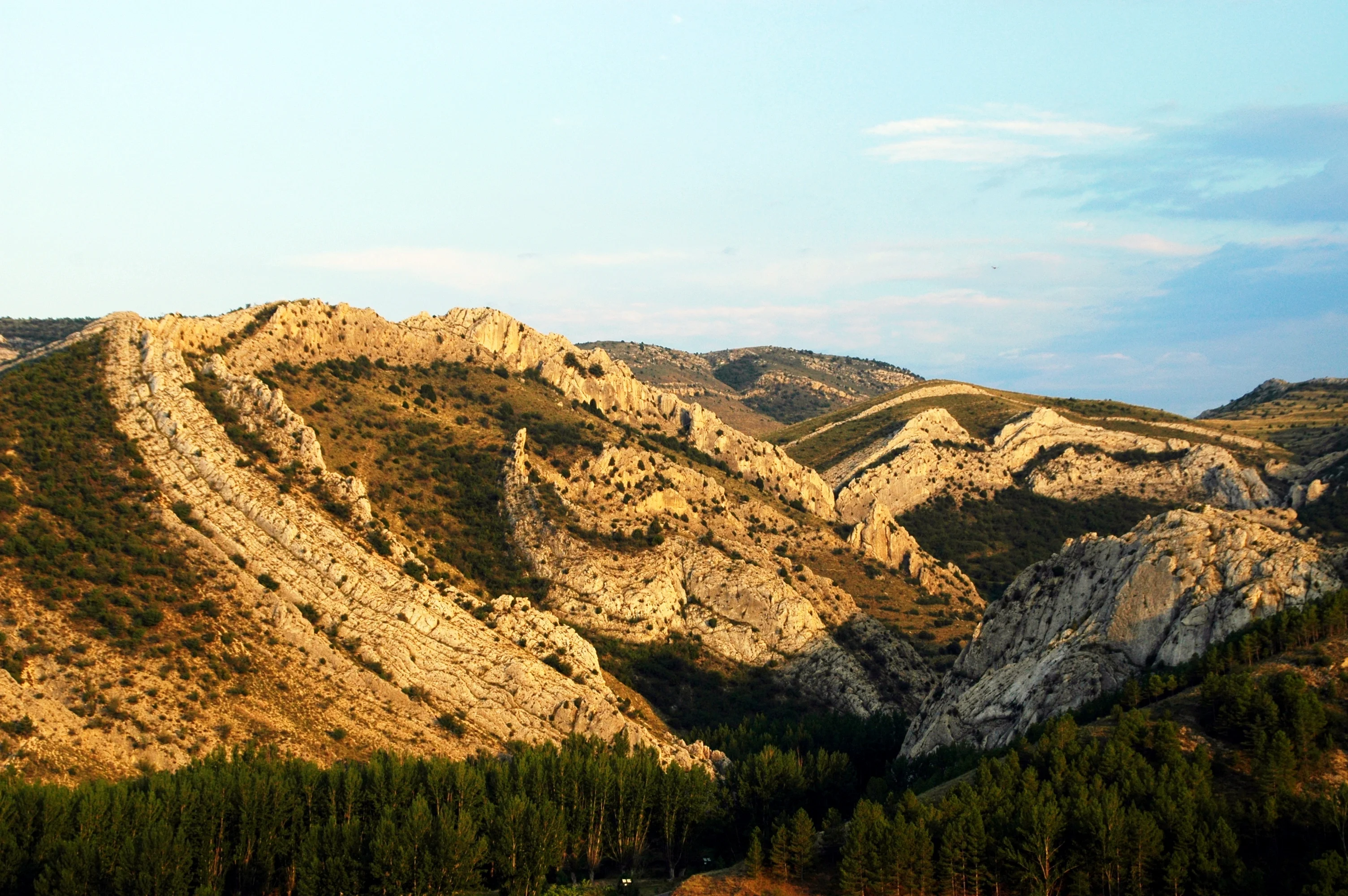 La Olla, Aliaga Geological Park