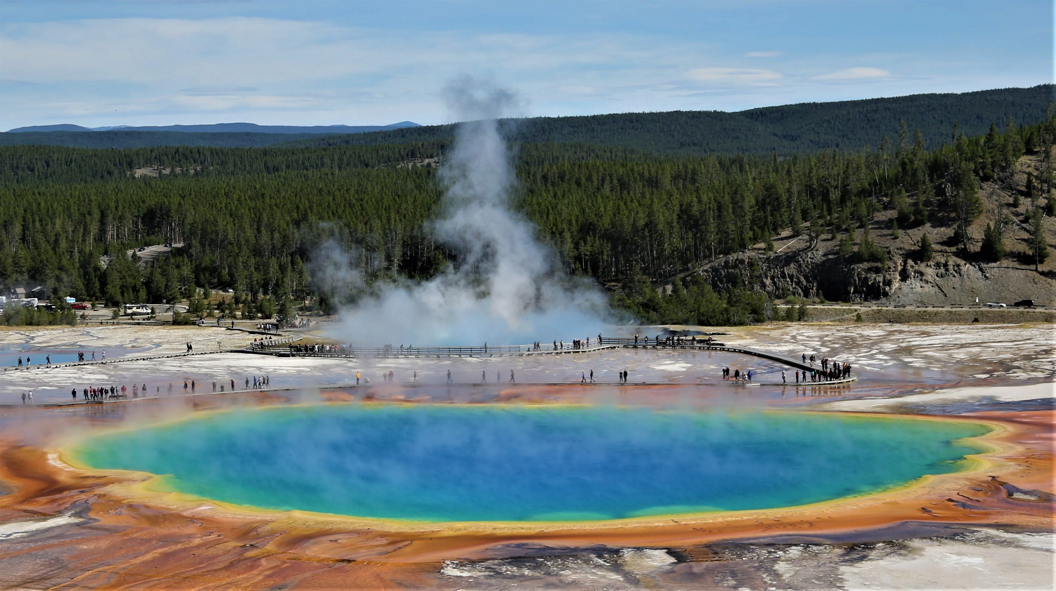 Grand Prismatic Spring, Yellowstone National Park, Wyoming, USA
