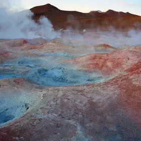 Intriguing artwork by heat-loving microbes