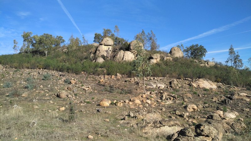 Granite ridges at the summit of El Berrocal (Seville, Spain)