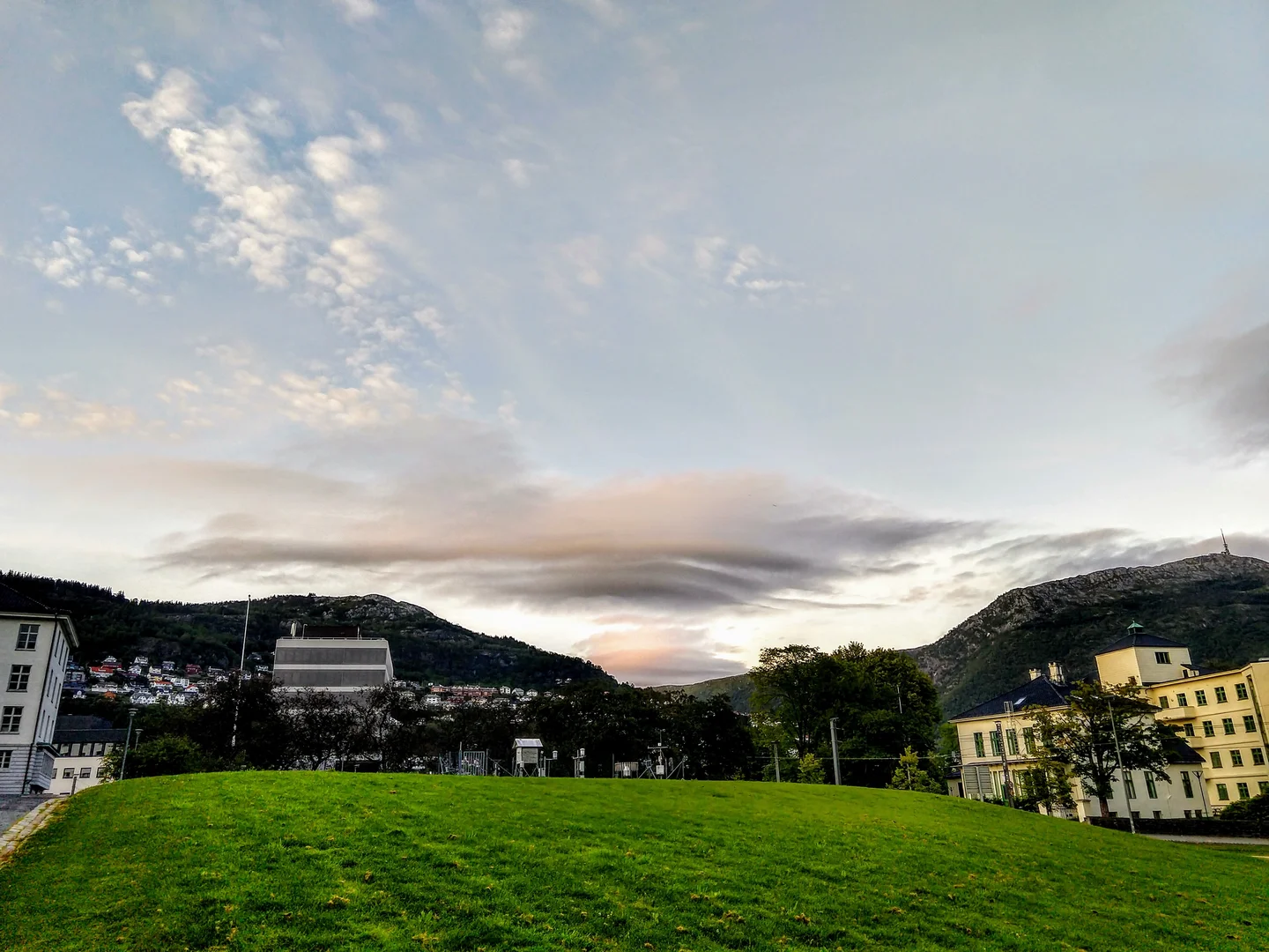 Norwegian lenticularis clouds