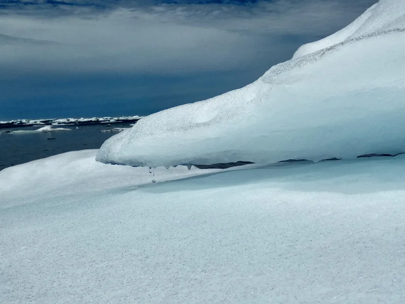 One drop at a time - summer melting of sea ice