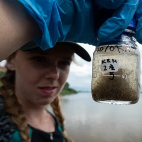 Sampling Plastic Fluxes in the Mekong River