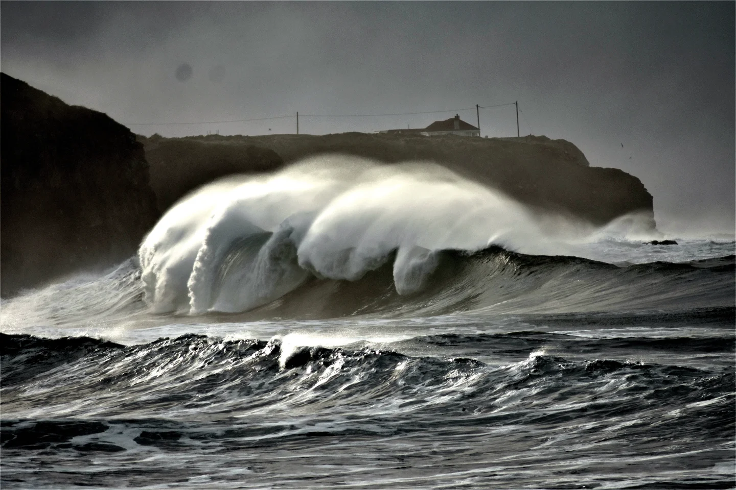 Stormy waves in Ireland
