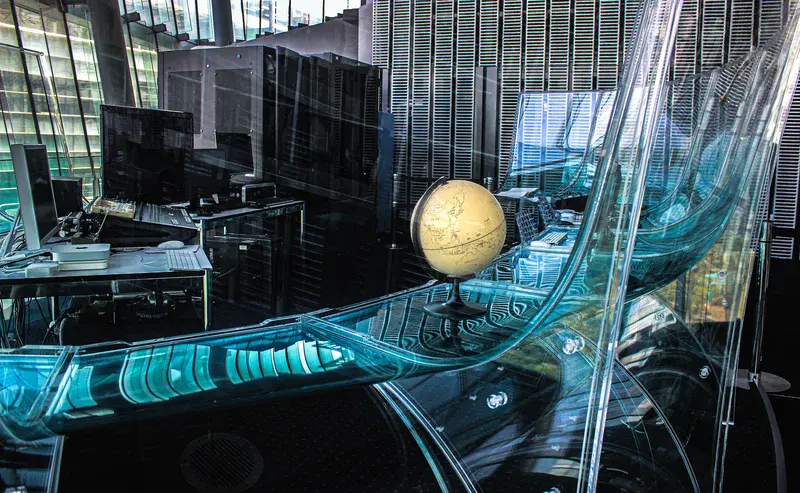 Computing for a blank globe