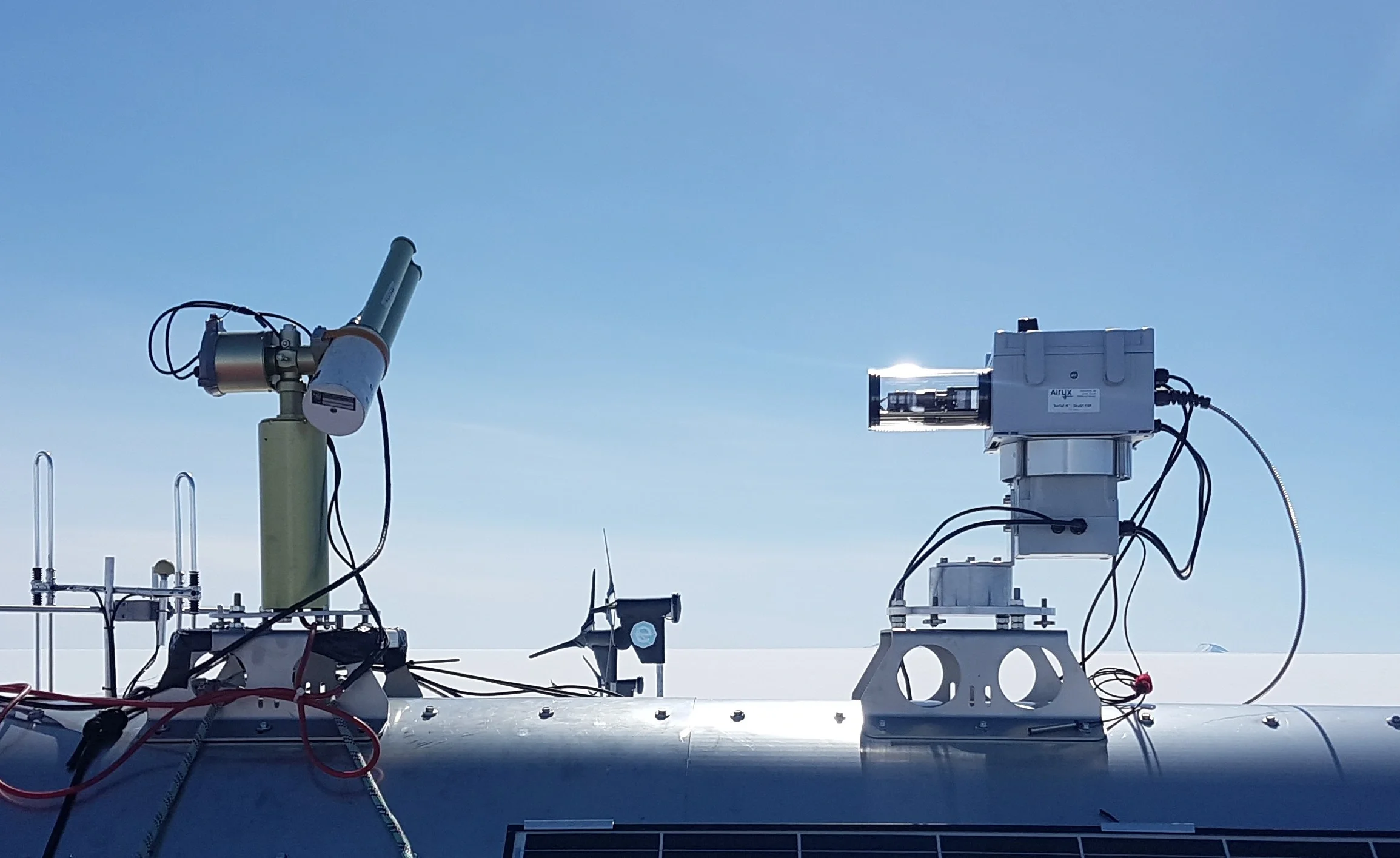 CIMEL and MAX-DOAS at Princess Elisabeth Antarctica Research station
