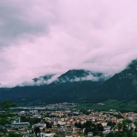° Silky Path to the Mountains °
