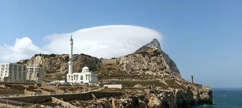 Föhn effect on the Rock of Gibraltar