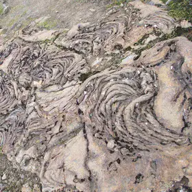 A Gordian Knot of basalt
