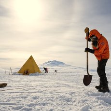 Field-Shakedown at McMurdo Ice Shelf by Ole Zeising