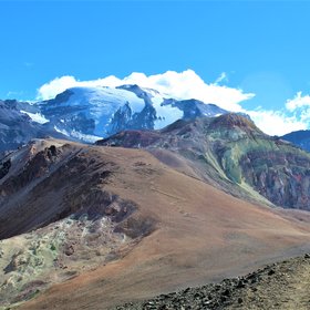 Cerro Pintor (Pinter Mountain; 4.180 m a.s.l.) in central Chile