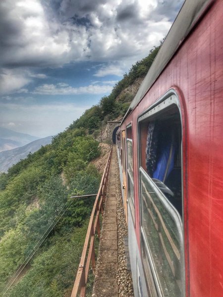 Try to go fast and continuously like a train in the mountain