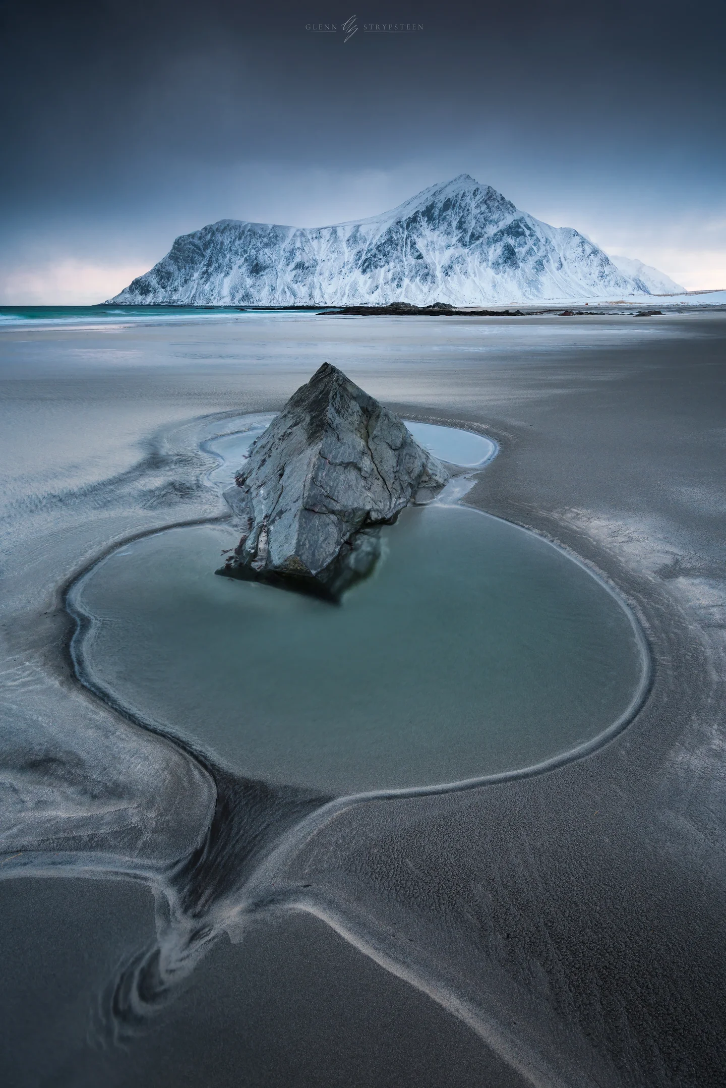 Where Mountains Meet the Sea