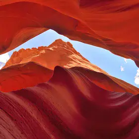 Color contrast at Upper Antelope Canyon