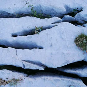 The scars of time in the Désert de Platé