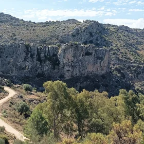 Karst landscapes and Hundidero-Gato speleological complex: nature's sculpted beauty