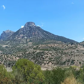 Sizzling skies above Jurassic peaks