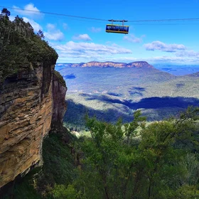 A journey above the Blue Mountains