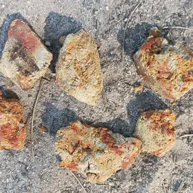 Iron veins and soil stains