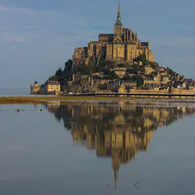 Hightide over the monastery