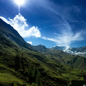 Glaciers reaching into the sky