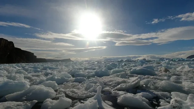 Tidewater changes in Antartic Peninsula