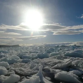 Tidewater changes in Antartic Peninsula