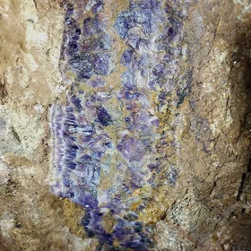 Amethyst vein from Pégut, Auvergne, France