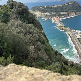 A dynamic landscape, shaped by time and the sea, unfolding into breathtaking beauty