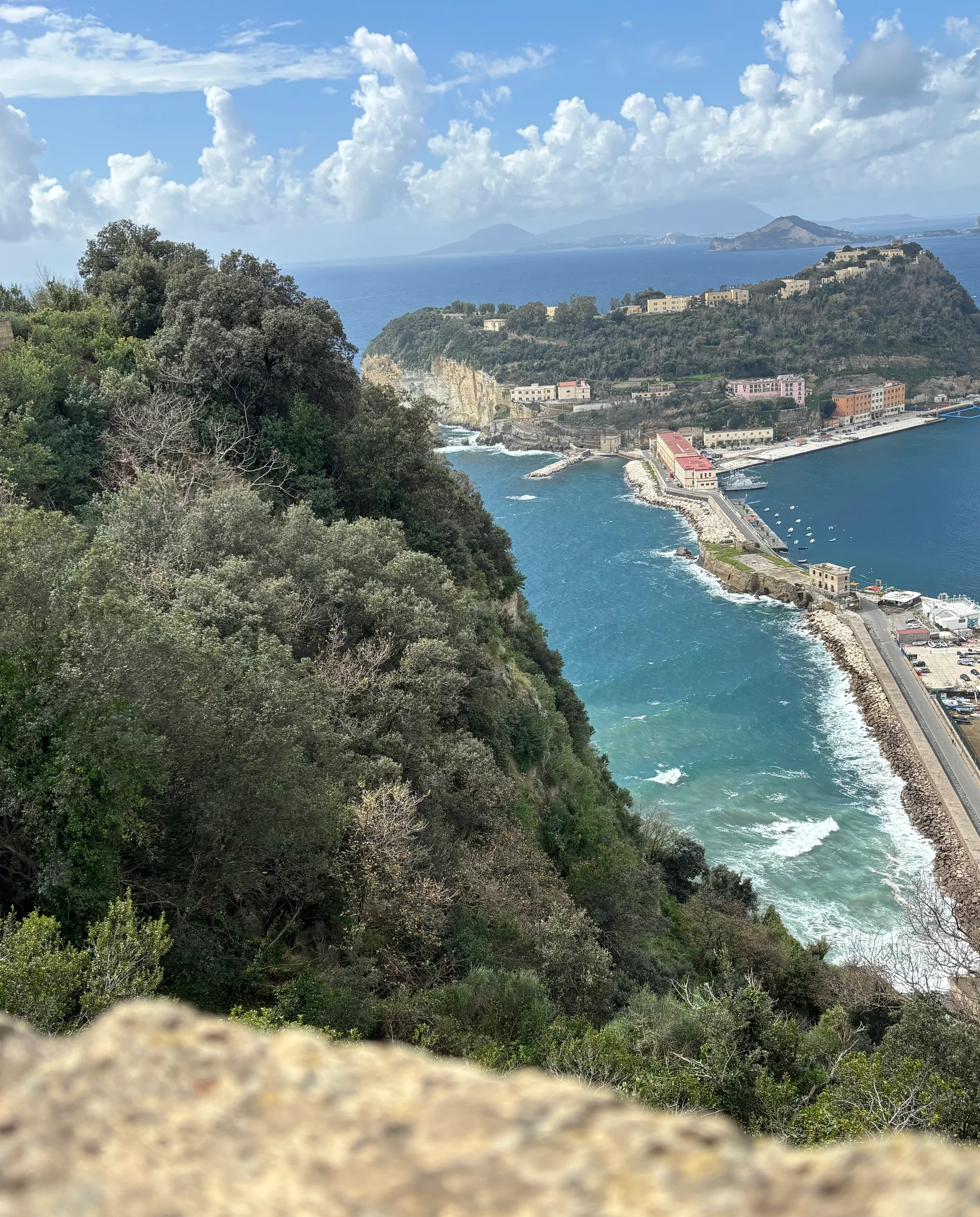 A dynamic landscape, shaped by time and the sea, unfolding into breathtaking beauty