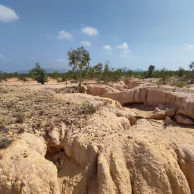 Signature of contemporary geomorphic process within an ancient craton