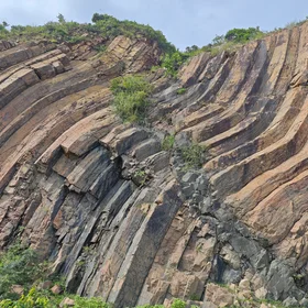 Fault zone in columnar basalt