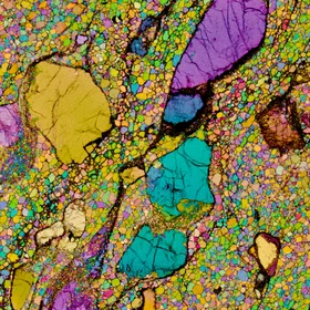 A stunning mylonitic peridotite xenolith from Udachnaya kimberlite